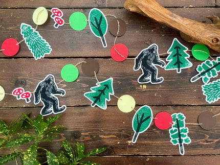 Bigfoot Garland Kit - colorful outdoorsy decor