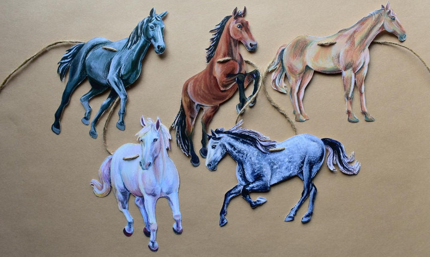 Horse Garland - illustrated paper garland - equestrian party decor - horse lover gift - horse nursery - cowgirl gift